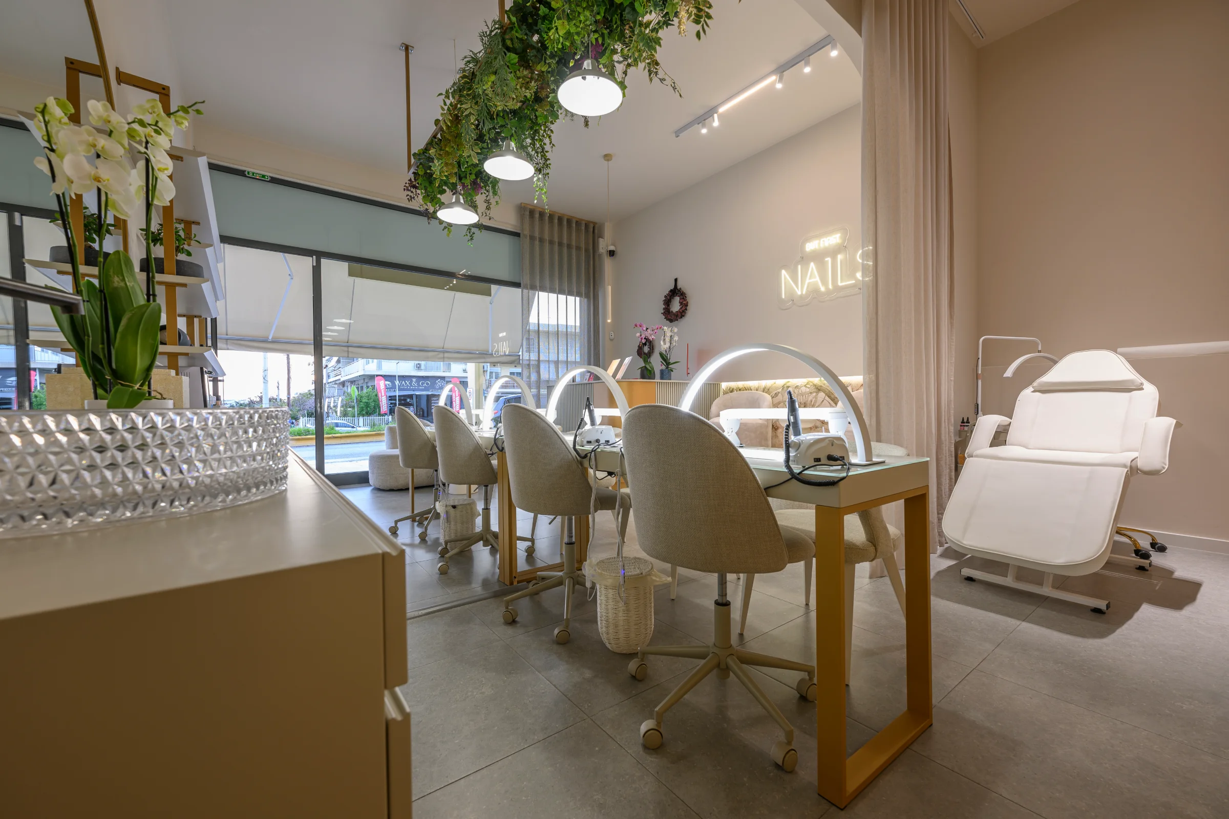 Nails Studio — image 10