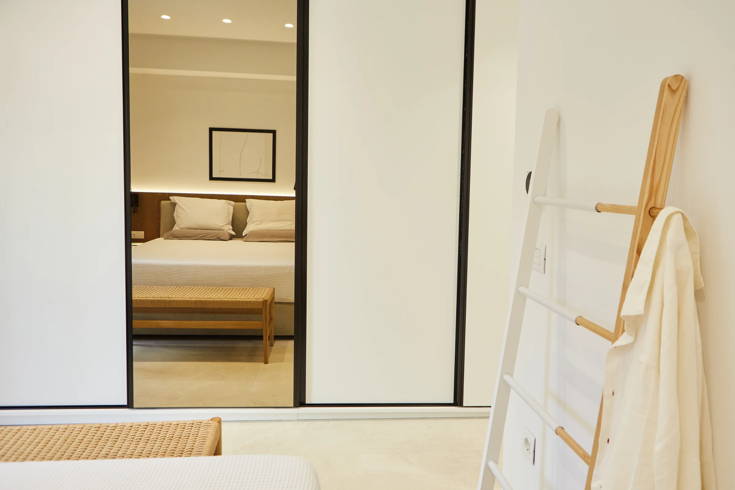 Kolonaki Apartment — image 5