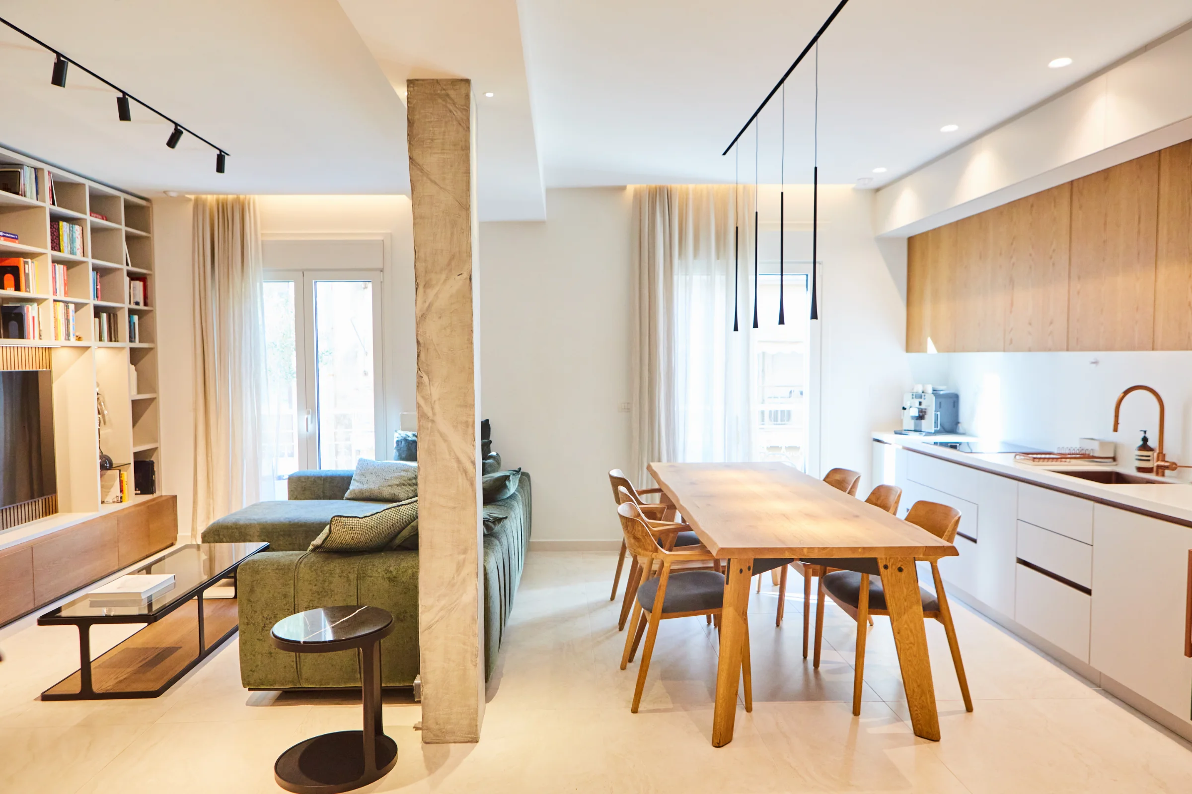 Kolonaki Apartment — image 6