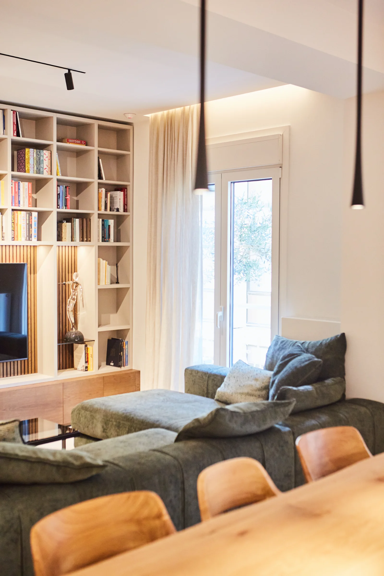 Kolonaki Apartment — image 13